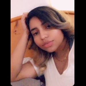 Meet your Posher, Vanessa